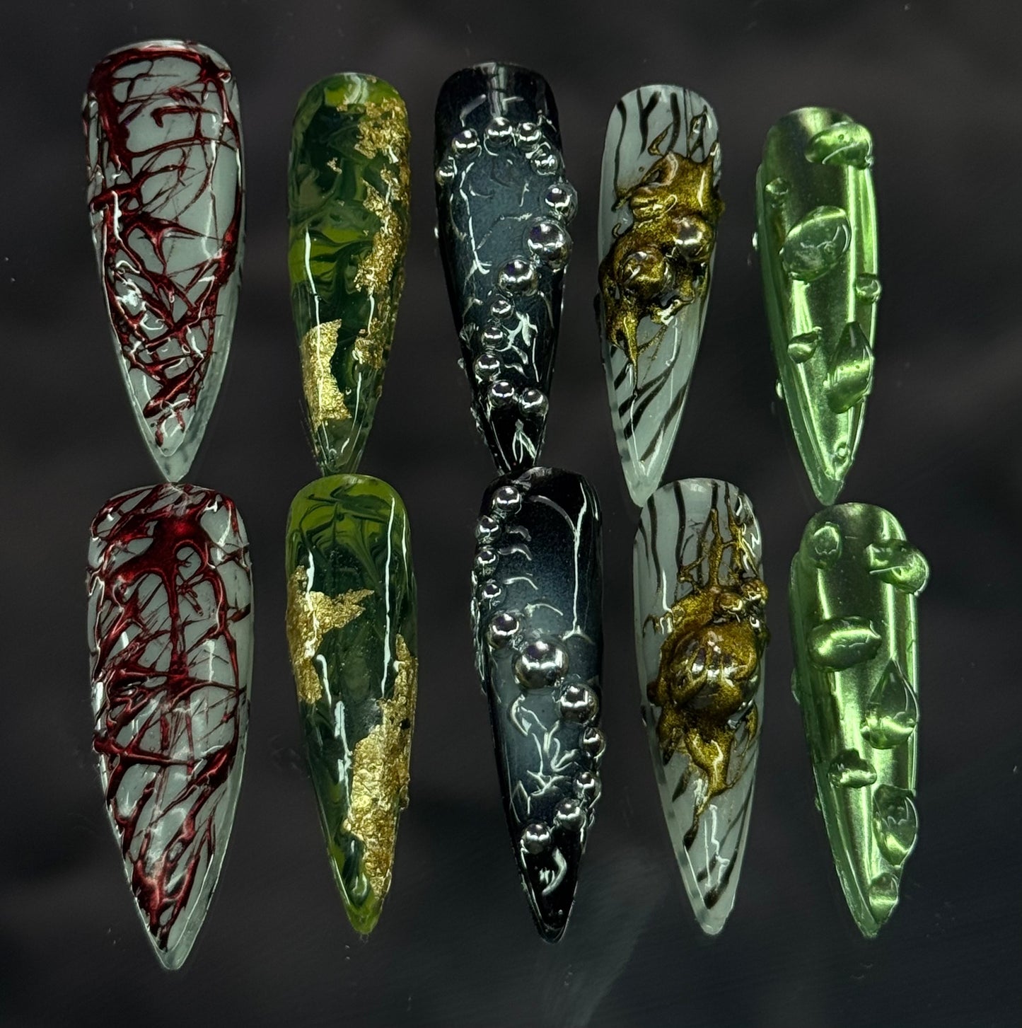 Gardens Thorn